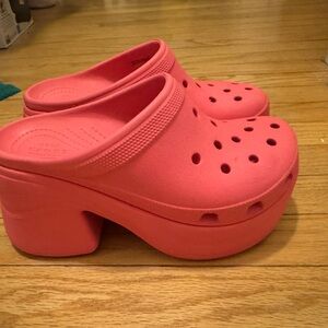 CROCS Pink Platform Clog Mules